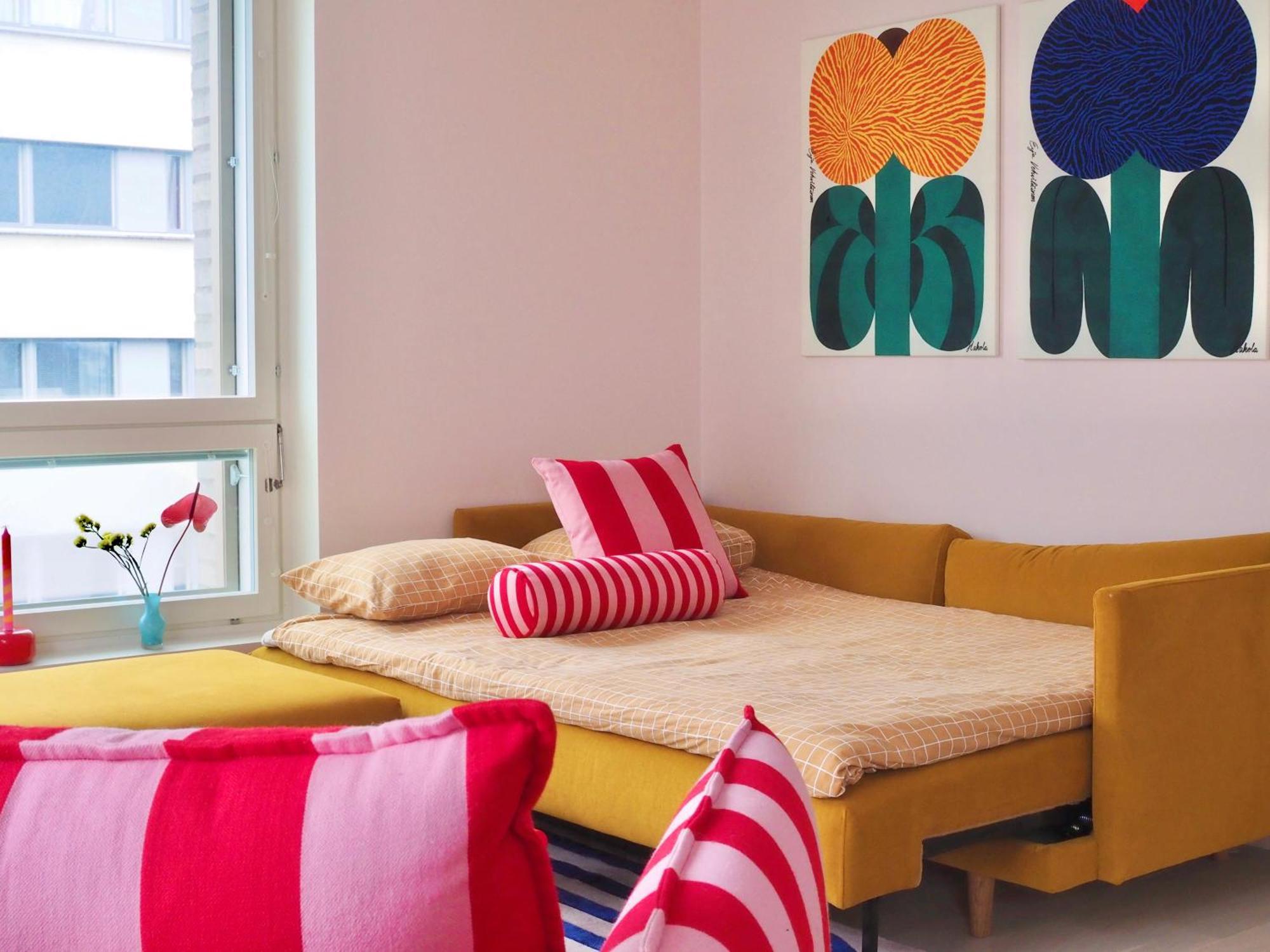 Candy-Colored Two-Room Condo With Sweet Views Helsínquia Exterior foto